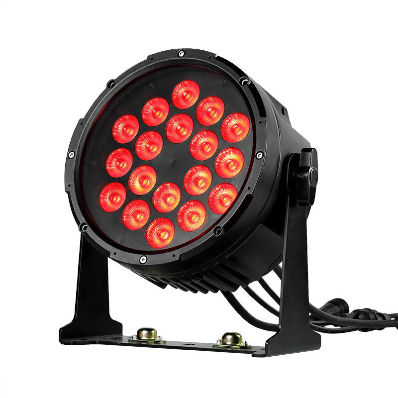 18颗10W防水帕灯